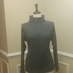Champion semi fitted performance top